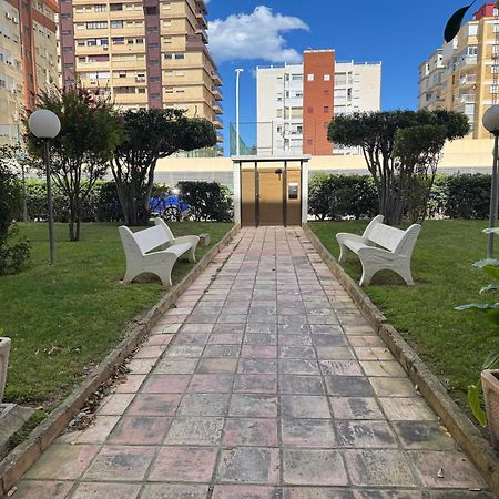 Lovely Family Apartment 2 Min. From The Beach Playa de Gandia Esterno foto
