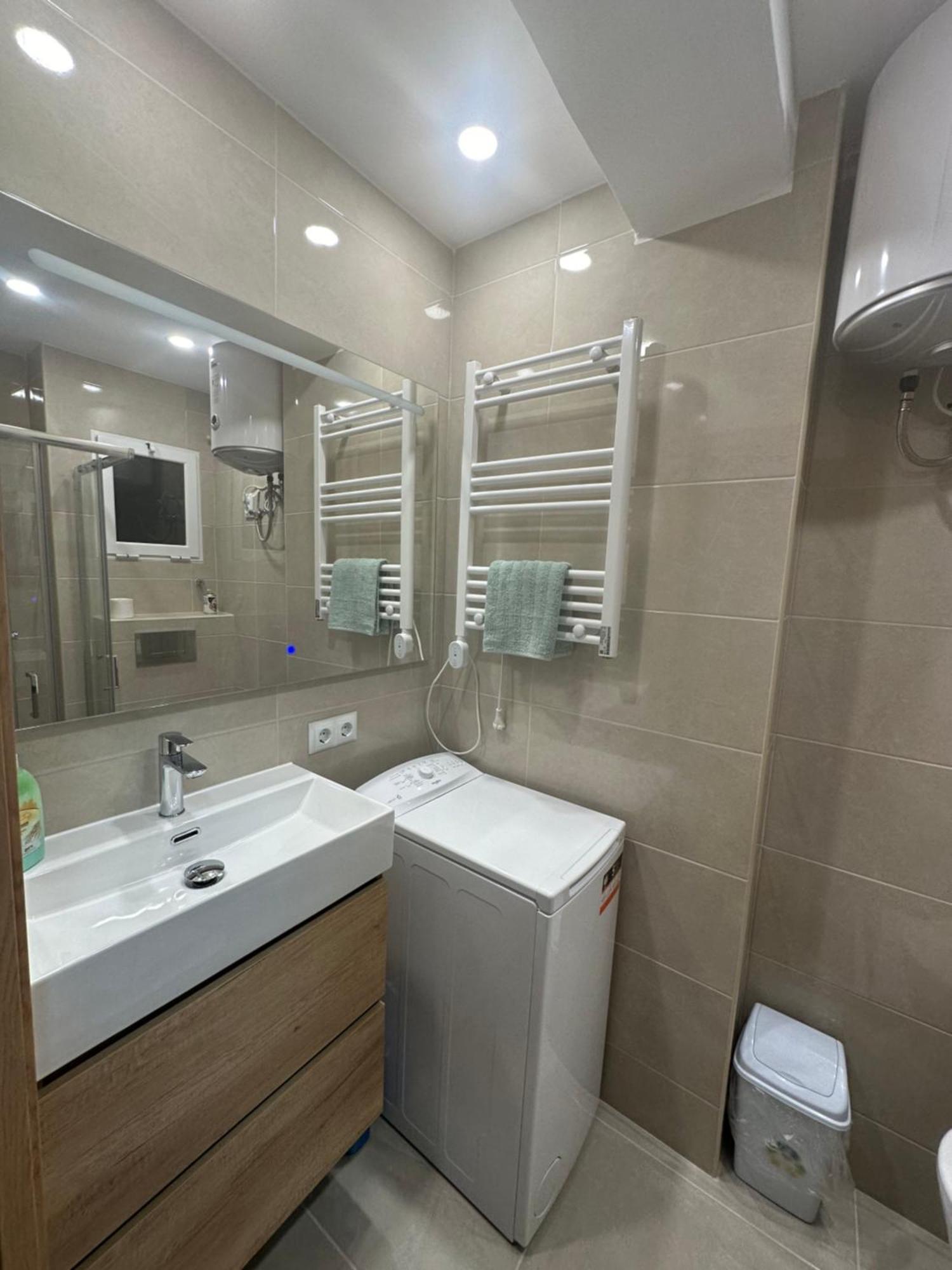Lovely Family Apartment 2 Min. From The Beach Playa de Gandia Esterno foto