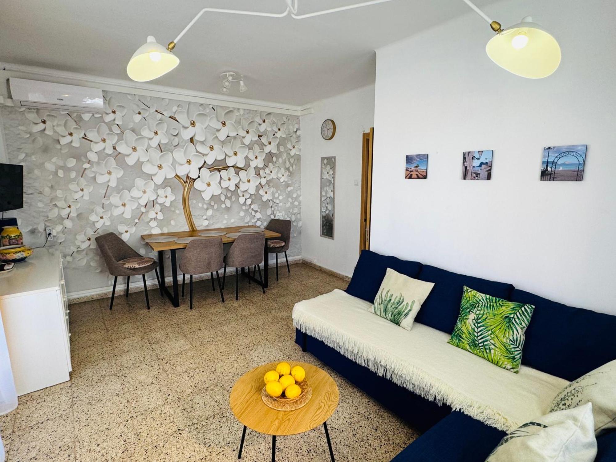 Lovely Family Apartment 2 Min. From The Beach Playa de Gandia Esterno foto